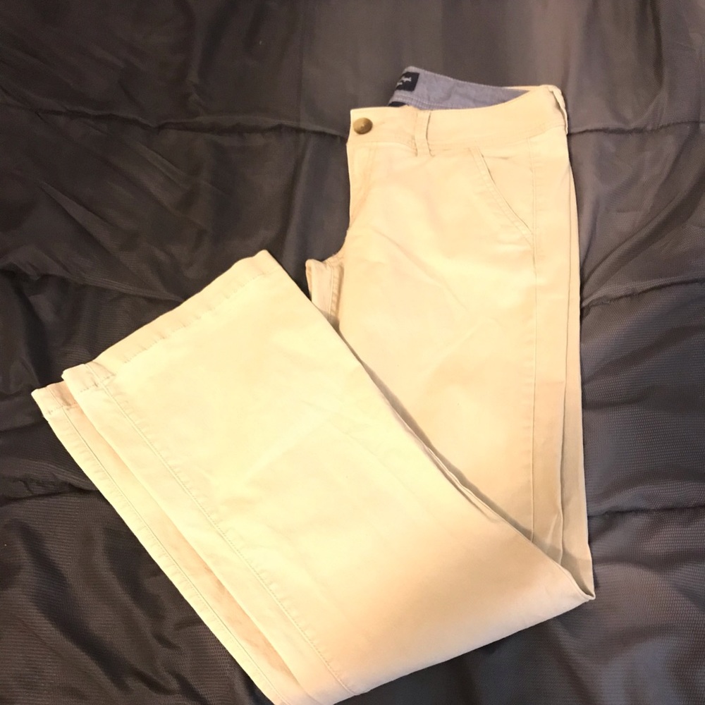 American Eagle Stretch Khakis